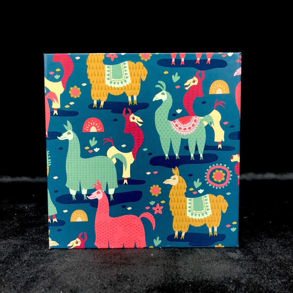 2022 Disney Parks Dooney & Bourke Emperor’s New Groove Kuzco Magic Band - NEW - Picture 3 of 9